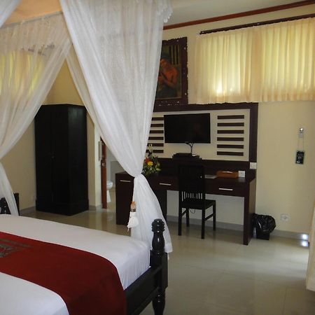 Arya Amed Beach Resort And Dive Center Esterno foto