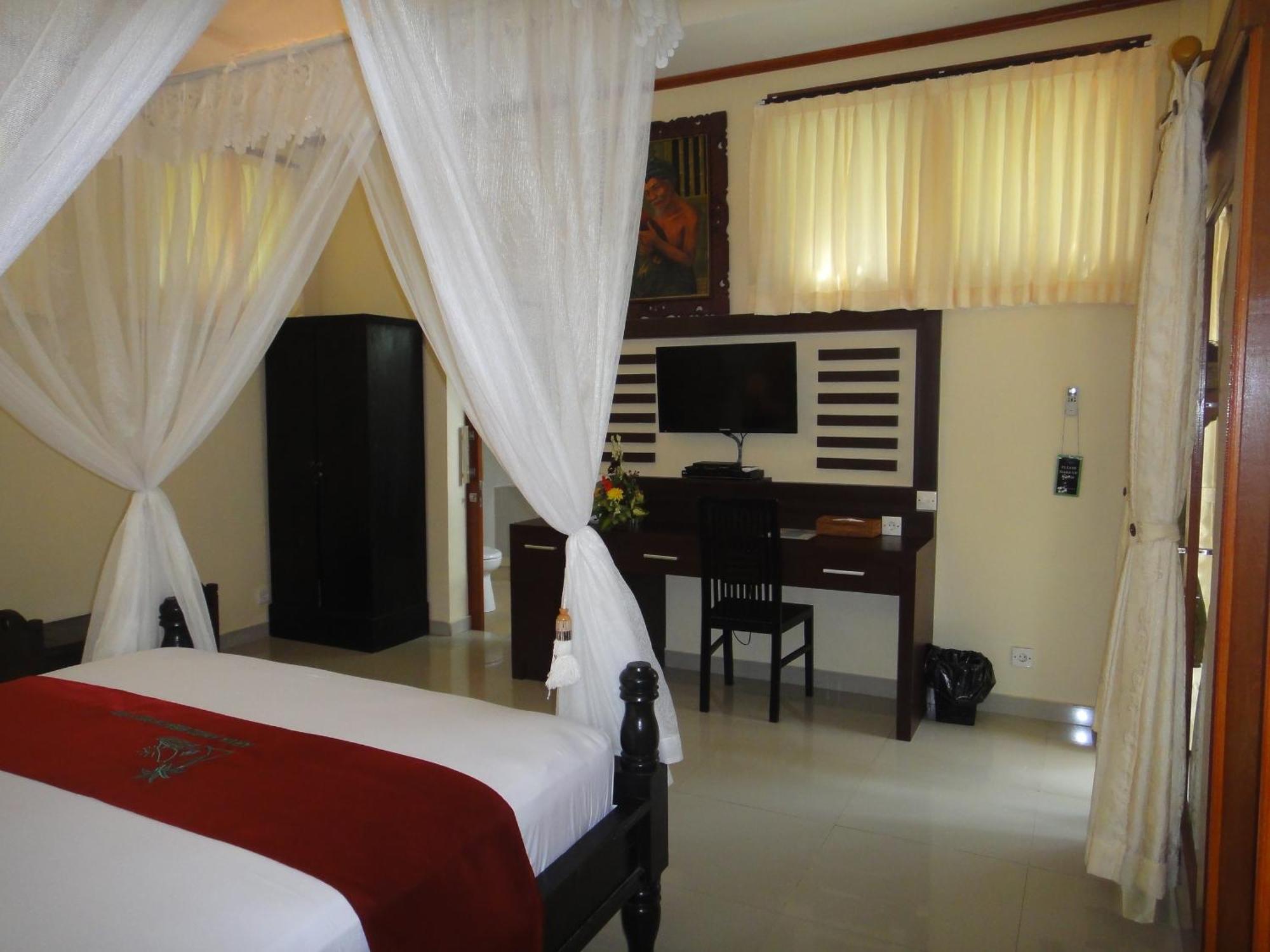 Arya Amed Beach Resort And Dive Center Esterno foto